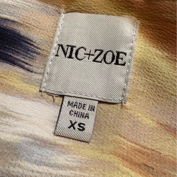 NIC+ZOE Multicolor Blouse size XS. - Picture 9 of 11